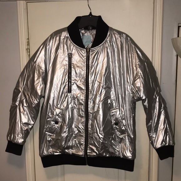 Women’s Seenfaan Silver Metallic Bomber Jacket Size M (160/84A) - Picture 1 of 4